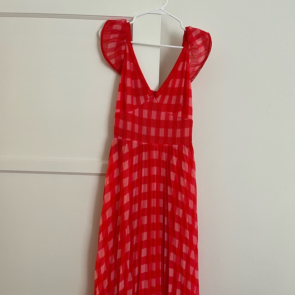 Lisa says Gah Summer Dress